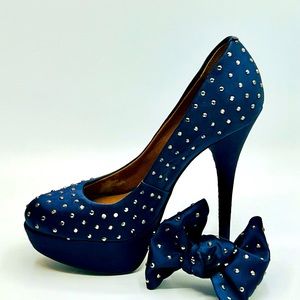 KG KURT GEIGER Navy Studded With Removable Bow 5”/2” Platform Pump EU37, US 7